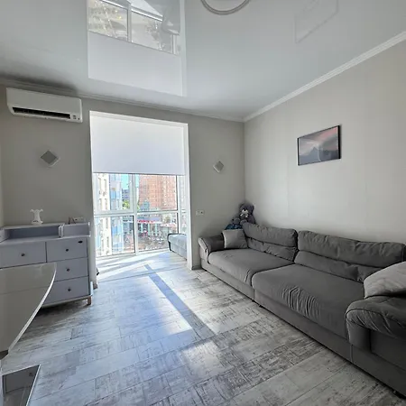 Elegant In Pearl 26 Apartment *