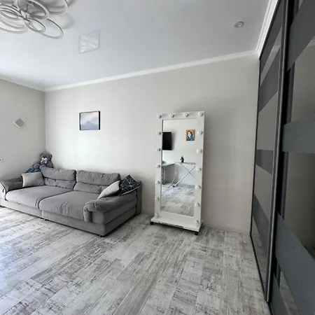 Elegant In Pearl 26 Apartment