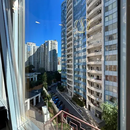 Elegant In Pearl 26 Apartment Odesa